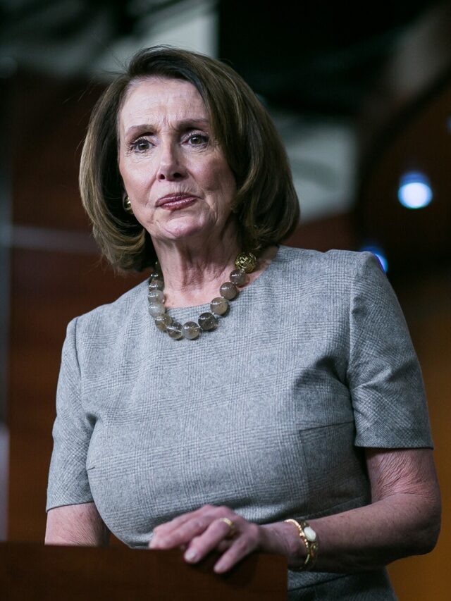 Pelosi Mum