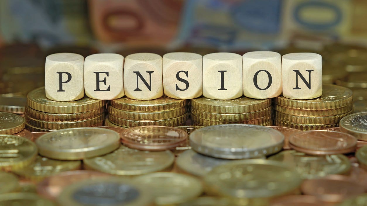Government should restore old pension and regularize contract employees