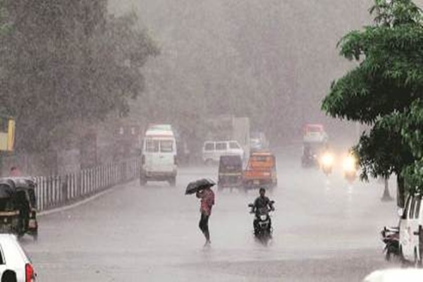 Weather update: Monsoon continues in UP, possibility of rain with thunder and lightning, alert issued in these districts