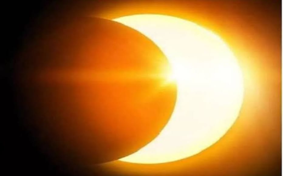 SOLAR ECLIPSE